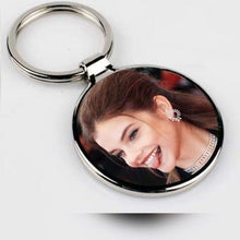 Load image into Gallery viewer, Metal keychain
